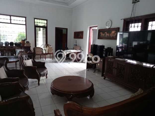 Jual Rumah Mewah Megah Dengan View Eksklusif di Riau, Bandung Jual Rumah Mewah Megah Dengan View Eksklusif di Riau, Bandung