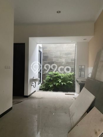 Rumah Modern 2 KT di Taman Kopo Indah Bandung Unfurnished Rumah Modern 2 KT di Taman Kopo Indah Bandung Unfurnished