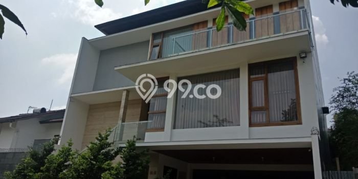 Jual Rumah Mewah Megah Dengan View Cantik di Setra Duta, Bandung Jual Rumah Mewah Megah Dengan View Cantik di Setra Duta, Bandung