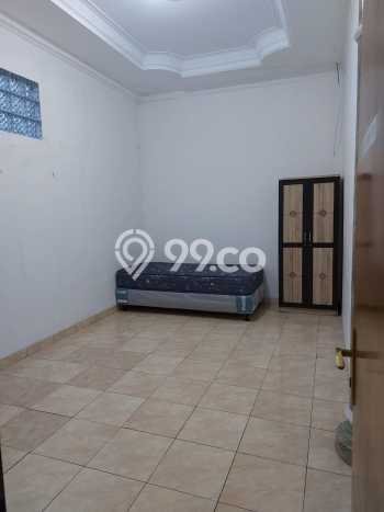 Unit Komersial Dijual di Tangerang Selatan LT 225m2 & LB 300m2 Unit Komersial Dijual di Tangerang Selatan LT 225m2 & LB 300m2