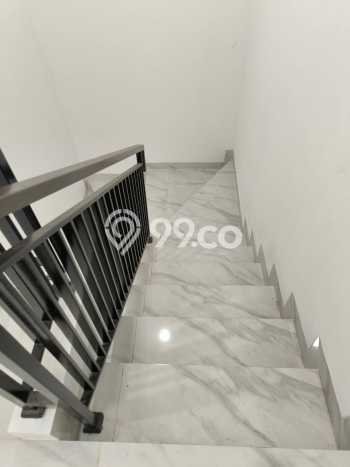 Hunian Elit LB 170m2 Siap Pakai Desain Elegan di Serpong Villa Melati Mas, Tangerang Selatan Hunian Elit LB 170m2 Siap Pakai Desain Elegan di Serpong Villa Melati Mas, Tangerang Selatan