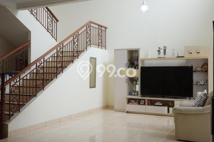 For Sale! Luxury House LT 240m2 Desain Elegan di BSD The Green For Sale! Luxury House LT 240m2 Desain Elegan di BSD The Green