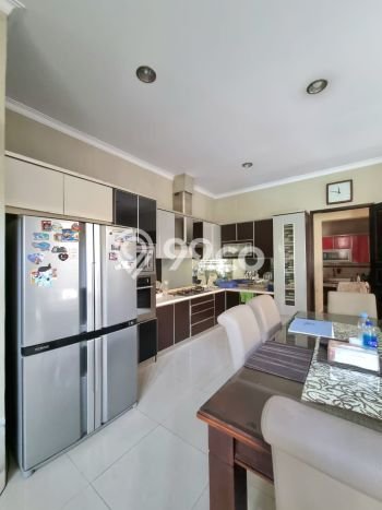 Jual Rumah Mewah Elegan Dengan View Cantik di BSD Puspita Loka, Tangerang Jual Rumah Mewah Elegan Dengan View Cantik di BSD Puspita Loka, Tangerang