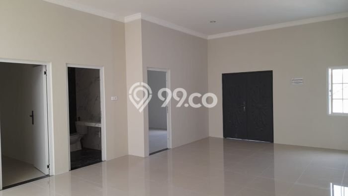Rumah Lokasi Strategis di , Tangerang Selatan, Luas 135m2m² Bangunan 230m2m² Rumah Lokasi Strategis di , Tangerang Selatan, Luas 135m2m² Bangunan 230m2m²