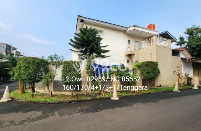 Rumah LT 160m2m² / LB 170m2m² Area Strategis di , Tangerang Selatan Rumah LT 160m2m² / LB 170m2m² Area Strategis di , Tangerang Selatan