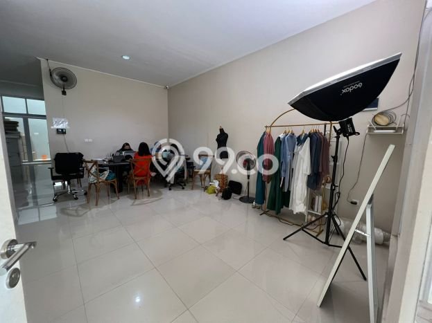 BEST CHOICE! Rumah di , Luas 126m2m² Bangunan 96m2m² BEST CHOICE! Rumah di , Luas 126m2m² Bangunan 96m2m²