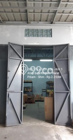 Gudang Dijual di Prime Area Tangerang Selatan Luas 136m2 Gudang Dijual di Prime Area Tangerang Selatan Luas 136m2