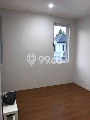 Rumah Luas Asri 3 KT Siap Pakai di BSD Eminent Tangerang Rumah Luas Asri 3 KT Siap Pakai di BSD Eminent Tangerang