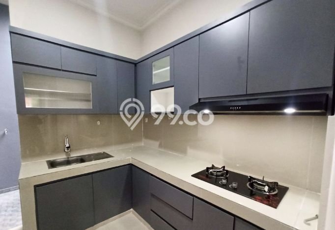 Rumah LT 90m2m² / LB 120m2m² Dekat Kampus di , Tangerang Selatan Rumah LT 90m2m² / LB 120m2m² Dekat Kampus di , Tangerang Selatan