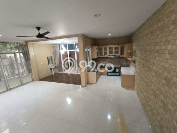 Hunian Nyaman 4 KT di , Tangerang Selatan - Luas Tanah 248m2m² Hunian Nyaman 4 KT di , Tangerang Selatan - Luas Tanah 248m2m²