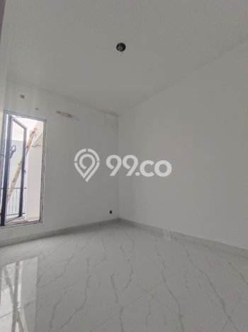 Rumah Nyaman dengan Luas Tanah 136m2m² dan Luas Bangunan 170m2m² di Kawasan , Tangerang Selatan Rumah Nyaman dengan Luas Tanah 136m2m² dan Luas Bangunan 170m2m² di Kawasan , Tangerang Selatan