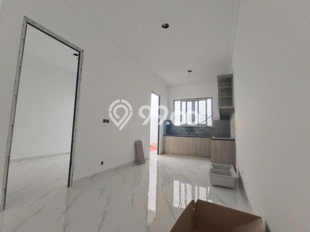 Rumah Nyaman dengan Luas Tanah 136m2m² dan Luas Bangunan 170m2m² di Kawasan , Tangerang Selatan Rumah Nyaman dengan Luas Tanah 136m2m² dan Luas Bangunan 170m2m² di Kawasan , Tangerang Selatan