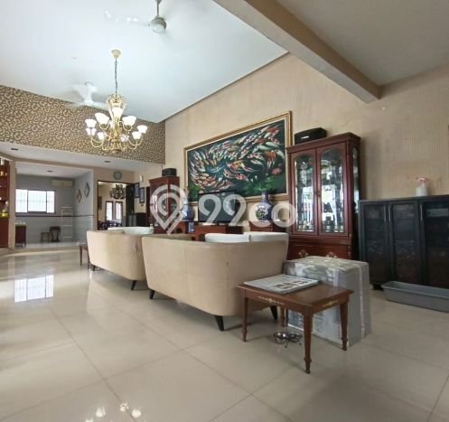 Dijual Rumah Mewah Exclusive di Tebet, Jakarta Selatan Dijual Rumah Mewah Exclusive di Tebet, Jakarta Selatan