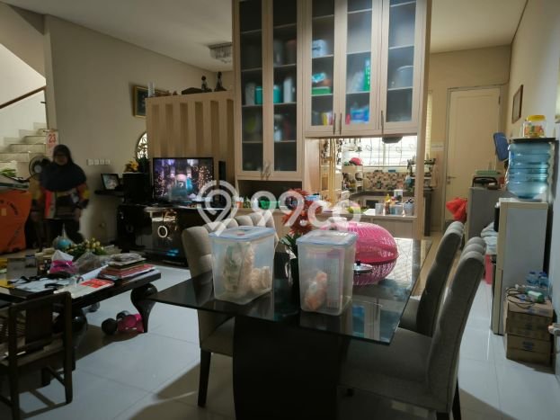 Rumah 3 Kamar Tidur Desain Minimalis di , Dekat Pusat Kota, Tangerang Selatan Rumah 3 Kamar Tidur Desain Minimalis di , Dekat Pusat Kota, Tangerang Selatan