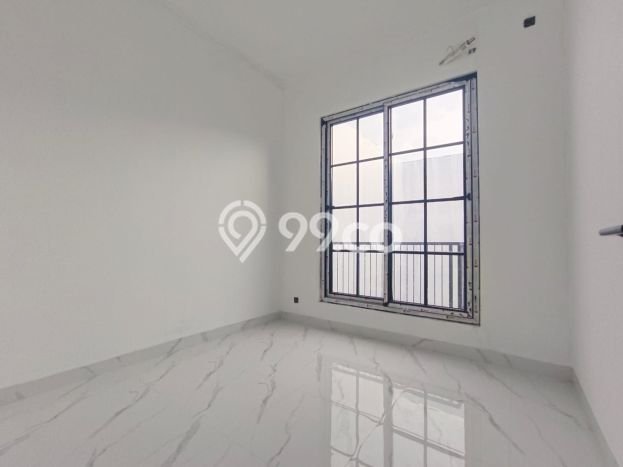 HARGA SPESIAL! Rumah di , Tangerang Selatan, LT 136m2m² LB 170m2m² BISA KPR! HARGA SPESIAL! Rumah di , Tangerang Selatan, LT 136m2m² LB 170m2m² BISA KPR!