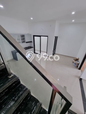 Rumah Minimalis 4 KT di Serpong Villa Melati Mas Tangerang Selatan Semi Furnished Rumah Minimalis 4 KT di Serpong Villa Melati Mas Tangerang Selatan Semi Furnished
