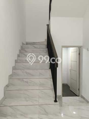 Dijual Rumah Mewah Elegan Dengan View Cantik di Serpong Villa Melati Mas, Tangerang Selatan Dijual Rumah Mewah Elegan Dengan View Cantik di Serpong Villa Melati Mas, Tangerang Selatan