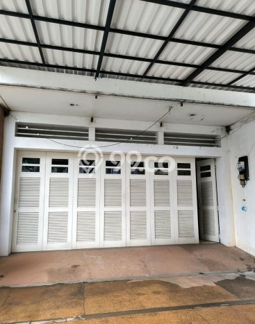 Rumah Cantik Siap Huni Di Serpong Utara Luas 300m2 Aman Rumah Cantik Siap Huni Di Serpong Utara Luas 300m2 Aman