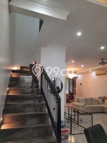 Dijual Rumah Luas Megah Dengan View Eksklusif di Serpong Regency Melati Mas, Tangerang Selatan Dijual Rumah Luas Megah Dengan View Eksklusif di Serpong Regency Melati Mas, Tangerang Selatan