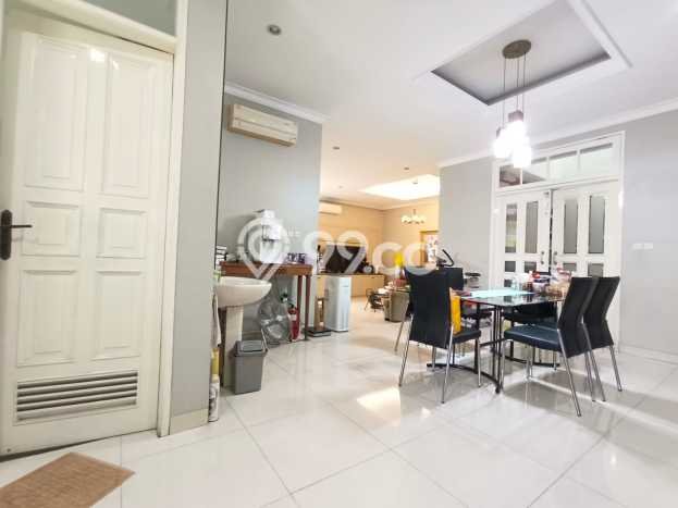 Rumah Elit Modern Siap Huni di Puri Indah Jakarta Barat Rumah Elit Modern Siap Huni di Puri Indah Jakarta Barat