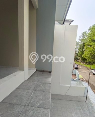Rumah Luas Asri 3 KT Siap Huni di Serpong Villa Melati Mas Tangerang Selatan Rumah Luas Asri 3 KT Siap Huni di Serpong Villa Melati Mas Tangerang Selatan