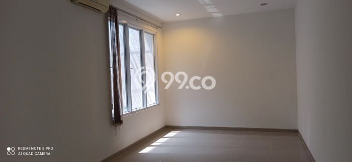 SPECIAL RATE! Rumah di Serpong Villa Melati Mas, 4 KT, Lingkungan Sejuk, LT 210m² LB 150m² SPECIAL RATE! Rumah di Serpong Villa Melati Mas, 4 KT, Lingkungan Sejuk, LT 210m² LB 150m²
