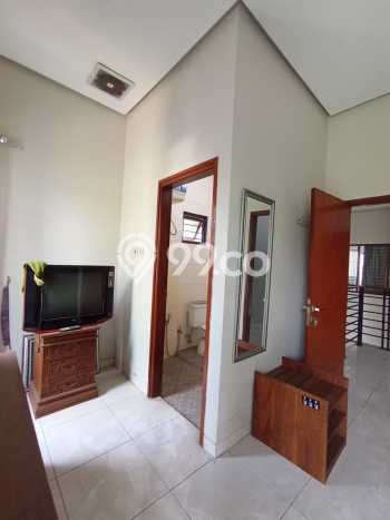 Ready to Use! Luxury House LT 200m2 Desain Modern di Serpong Villa Melati Mas Ready to Use! Luxury House LT 200m2 Desain Modern di Serpong Villa Melati Mas