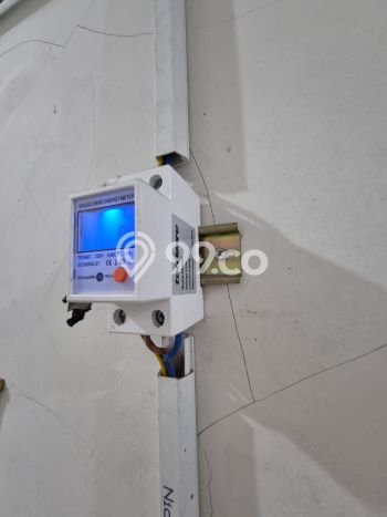 LOKASI STRATEGIS! Ruko Kawasan , Luas 135m2m², Jalan Strategis LOKASI STRATEGIS! Ruko Kawasan , Luas 135m2m², Jalan Strategis
