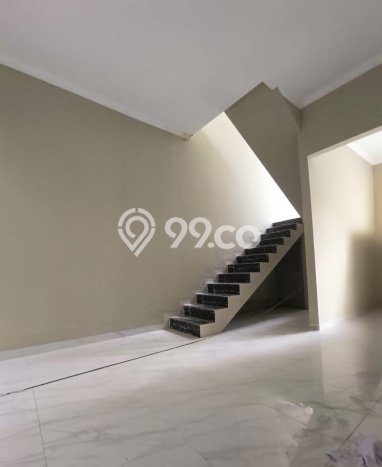 Rumah Luas Asri 3 KT Siap Huni di Serpong Villa Melati Mas Tangerang Selatan Rumah Luas Asri 3 KT Siap Huni di Serpong Villa Melati Mas Tangerang Selatan