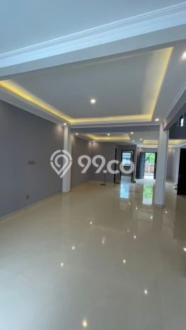 LOKASI PREMIUM! Rumah Strategis di Pamulang, Luas 133m2m² LB 270m2m² LOKASI PREMIUM! Rumah Strategis di Pamulang, Luas 133m2m² LB 270m2m²