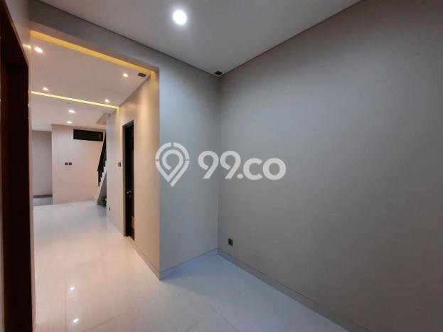 Jual Rumah Eksklusif 4 KT di Gading Serpong, Tangerang Jual Rumah Eksklusif 4 KT di Gading Serpong, Tangerang