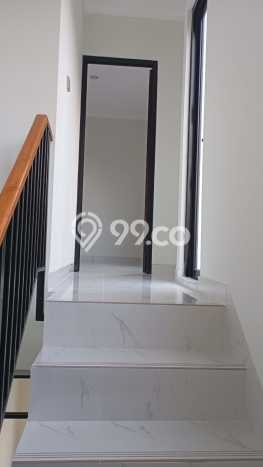 Rumah Modern 4 Kamar LT 88m2 di BSD Nusaloka Rumah Modern 4 Kamar LT 88m2 di BSD Nusaloka