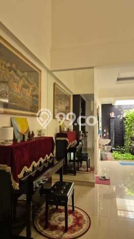 Rumah Luxury Modern Tanpa Renovasi di Gading Serpong Tangerang Rumah Luxury Modern Tanpa Renovasi di Gading Serpong Tangerang