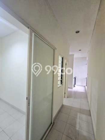 Ready to Use! Premium House LT 185m2 Desain Elegan di BSD Residence One Ready to Use! Premium House LT 185m2 Desain Elegan di BSD Residence One
