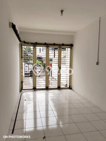 Rumah Luxury Modern Tanpa Renovasi di Serpong Villa Melati Mas Tangerang Selatan Rumah Luxury Modern Tanpa Renovasi di Serpong Villa Melati Mas Tangerang Selatan