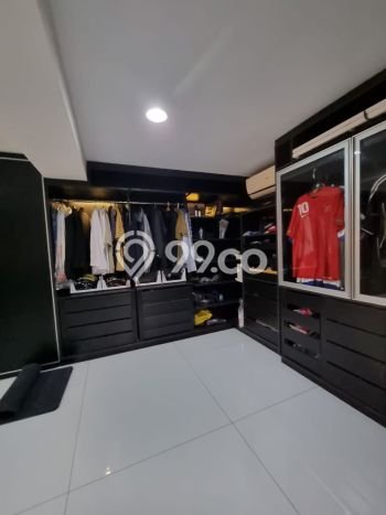 Rumah Mewah LB 1000m2 Siap Pakai Desain Elegan di Gading Serpong Pondok Hijau Golf, Tangerang Rumah Mewah LB 1000m2 Siap Pakai Desain Elegan di Gading Serpong Pondok Hijau Golf, Tangerang