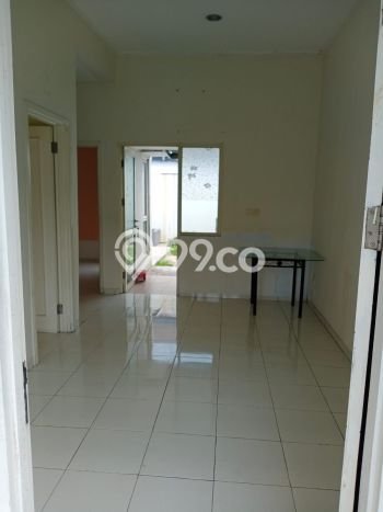 SIAP HUNI! Rumah Asri di Suvarna Sutera, LT 102m² LB 55m² SIAP HUNI! Rumah Asri di Suvarna Sutera, LT 102m² LB 55m²