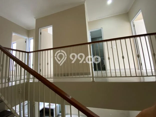 For Sale! Luxury House LT 120m2 Desain Modern di Serpong Villa Melati Mas For Sale! Luxury House LT 120m2 Desain Modern di Serpong Villa Melati Mas