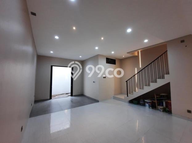Jual Rumah Eksklusif 4 KT di Gading Serpong, Tangerang Jual Rumah Eksklusif 4 KT di Gading Serpong, Tangerang