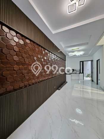 Ready to Use! Premium House LT 102m2 Desain Elegan di Alam Sutera Ready to Use! Premium House LT 102m2 Desain Elegan di Alam Sutera