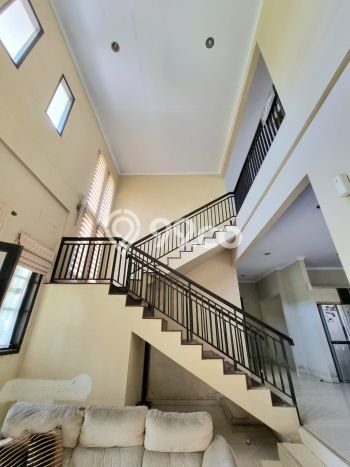 Jual Rumah Mewah Elegan Dengan View Cantik di BSD Puspita Loka, Tangerang Jual Rumah Mewah Elegan Dengan View Cantik di BSD Puspita Loka, Tangerang