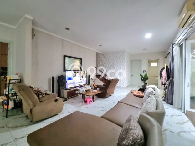 KESEMPATAN TERBAIK! Tersedia KPR Rumah Minimalis lokasi , Tangerang, Luas 300m2m² LB 400m2m² KESEMPATAN TERBAIK! Tersedia KPR Rumah Minimalis lokasi , Tangerang, Luas 300m2m² LB 400m2m²