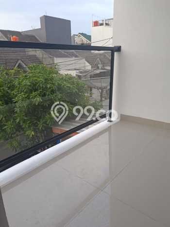Jual Rumah Modern 3 KT di Serpong Regency Melati Mas, Tangerang Selatan Jual Rumah Modern 3 KT di Serpong Regency Melati Mas, Tangerang Selatan