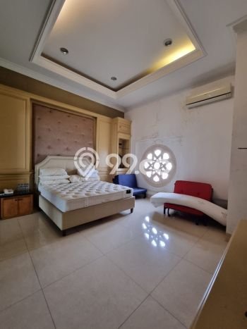 Rumah Mewah LB 1000m2 Siap Pakai Desain Elegan di Gading Serpong Pondok Hijau Golf, Tangerang Rumah Mewah LB 1000m2 Siap Pakai Desain Elegan di Gading Serpong Pondok Hijau Golf, Tangerang