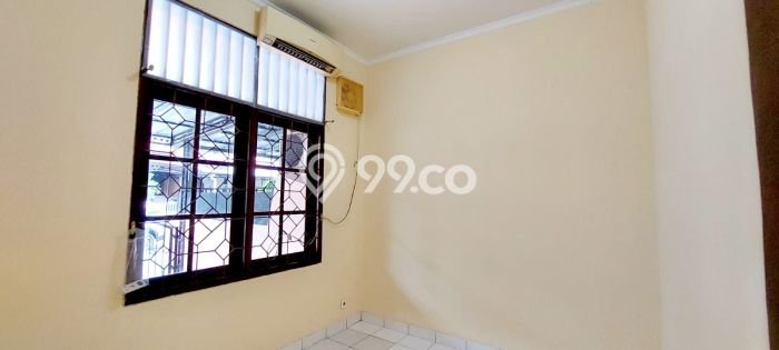 Rumah Modern 3 Kamar Terawat di Serpong Villa Melati Mas, Dekat Pusat Perbelanjaan, Tangerang Selatan Rumah Modern 3 Kamar Terawat di Serpong Villa Melati Mas, Dekat Pusat Perbelanjaan, Tangerang Selatan