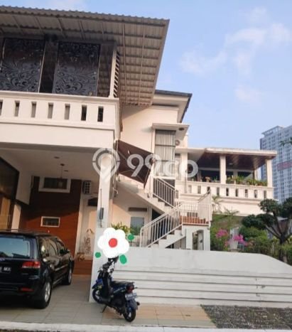 Ready to Use! Luxury House LT 205m2 Desain Modern di BSD The Green Ready to Use! Luxury House LT 205m2 Desain Modern di BSD The Green