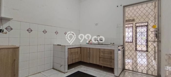 Rumah Modern 3 KT di Serpong Villa Melati Mas Tangerang Selatan Semi Furnished Rumah Modern 3 KT di Serpong Villa Melati Mas Tangerang Selatan Semi Furnished