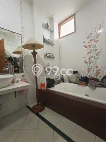 Jual Rumah Luas Megah Dengan View Eksklusif di Serpong Villa Melati Mas, Tangerang Selatan Jual Rumah Luas Megah Dengan View Eksklusif di Serpong Villa Melati Mas, Tangerang Selatan