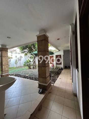 Dijual Rumah Premium dengan Fasilitas Sekitar Komplit di Cilandak, Jakarta Selatan Dijual Rumah Premium dengan Fasilitas Sekitar Komplit di Cilandak, Jakarta Selatan