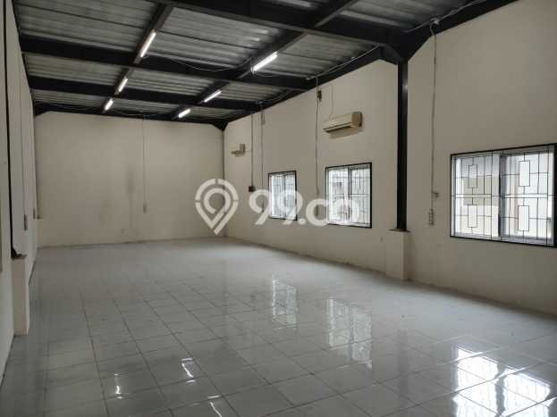 Gudang Kawasan Cipondoh, Luas 700m2m², Kawasan Bisnis, Akses Cipondoh, Tangerang, Tangerang Gudang Kawasan Cipondoh, Luas 700m2m², Kawasan Bisnis, Akses Cipondoh, Tangerang, Tangerang
